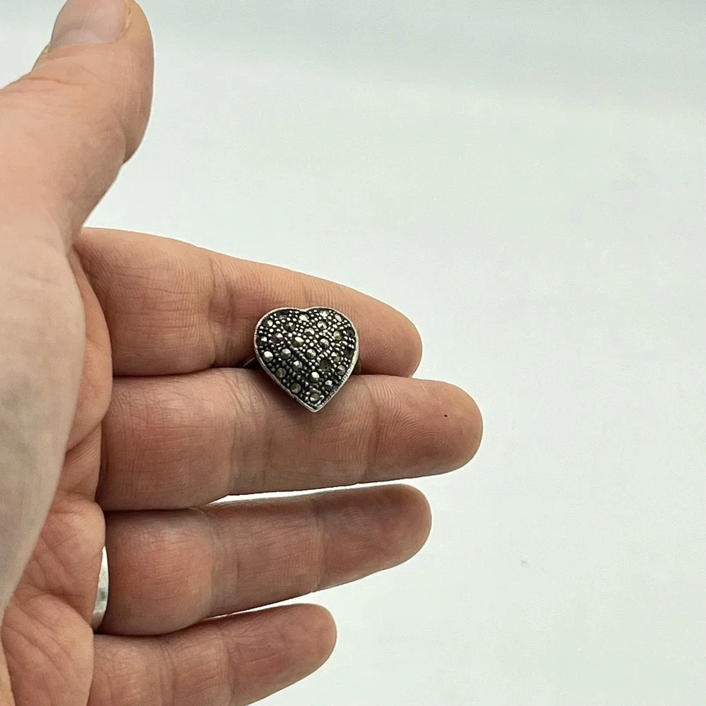Sterling Silver Heart Ring Marcasite‎ Accent Vintage Flawed